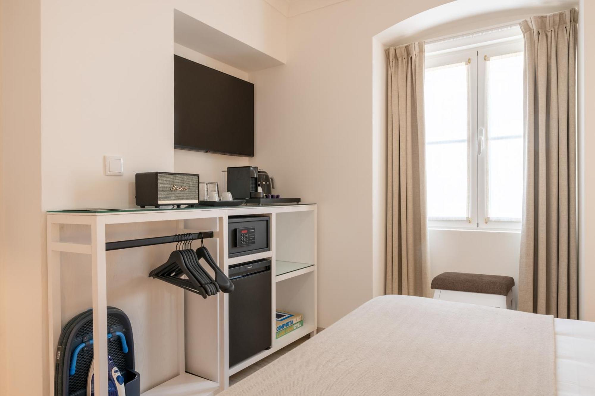 Azinheira Suites Townhouse - Alojamento Turistico (Adults Only) Elvas Værelse billede